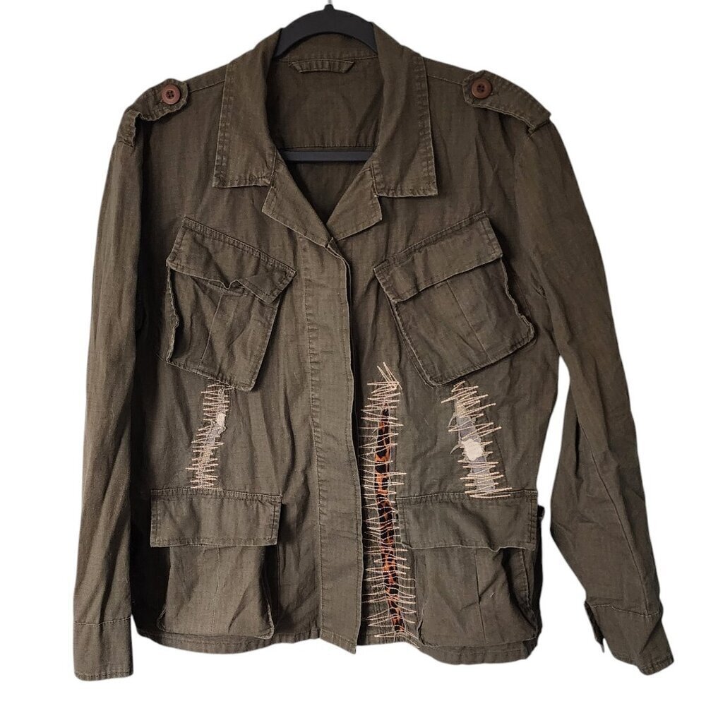 Military-Inspired Size Medium Distressed Cargo Utility Jacket - Picture 2 of 6